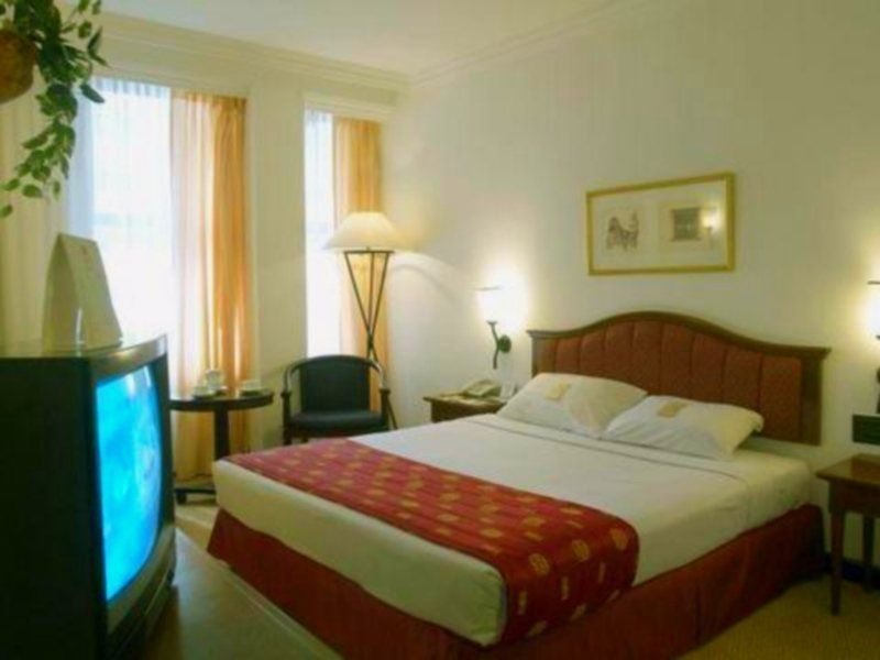 Swiss-Inn Chinatown กัวลาลัมเปอร์ ภายนอก รูปภาพ