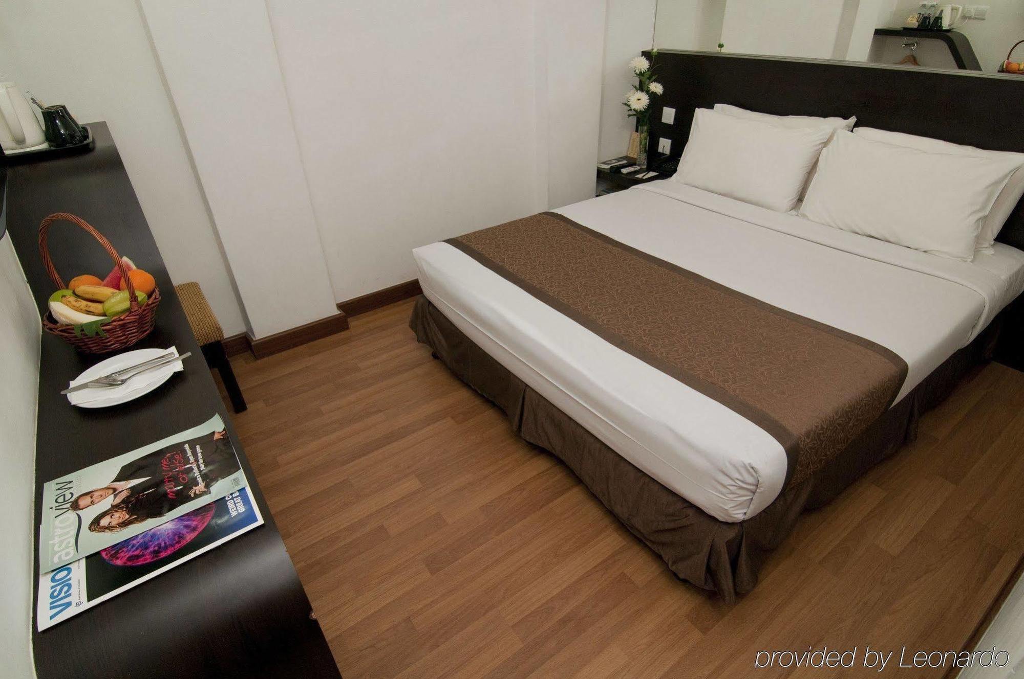 Swiss-Inn Chinatown กัวลาลัมเปอร์ ภายนอก รูปภาพ