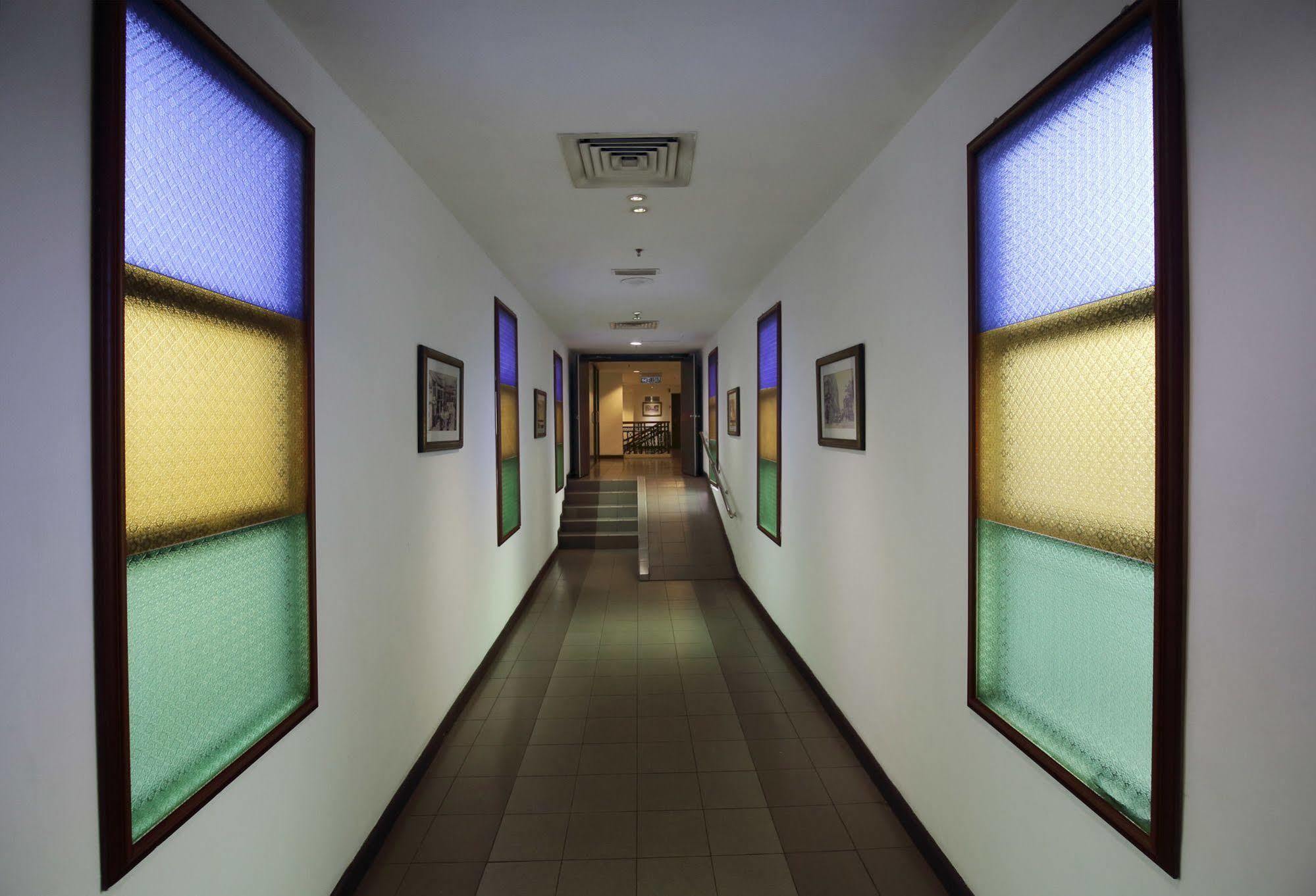 Swiss-Inn Chinatown กัวลาลัมเปอร์ ภายนอก รูปภาพ